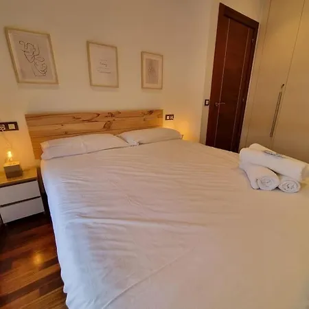 Apartment 604b - Con Garaje